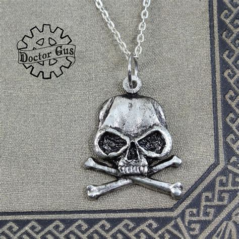Skull And Crossbones Pendant Handcrafted Artisan Pewter Pirate