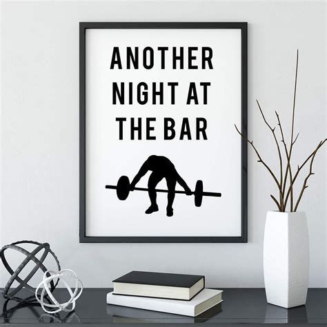 Top 9 Crossfit Posters For Your Gym To Buy