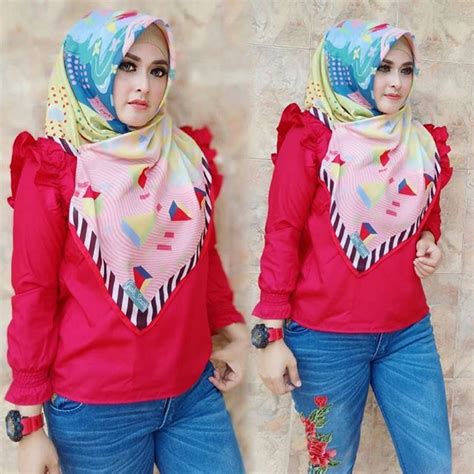 Pns jilboobs pamer kemolekan bikin suasana tegangподробнее. Jilbab Syaaantik yang maniiiiez bangeeetz... Jilbab cantik ...