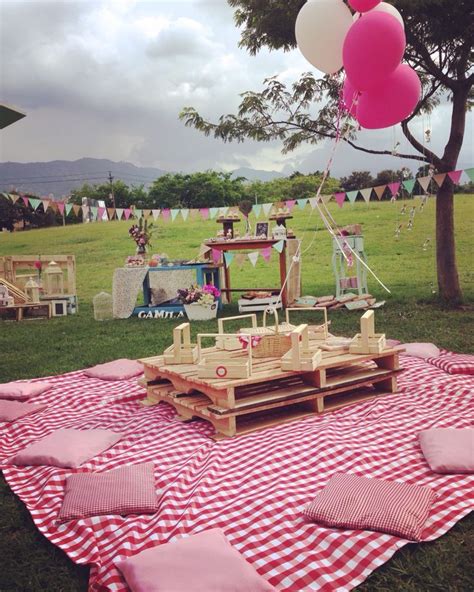 Our Backyard Picnic Making The Most Of Everyday Moments Summer Party Decorations Picnic