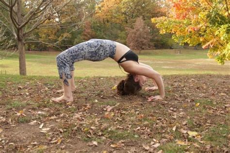 A 15 Minute Yoga Sequence To Make You Stronger Mindbodygreen