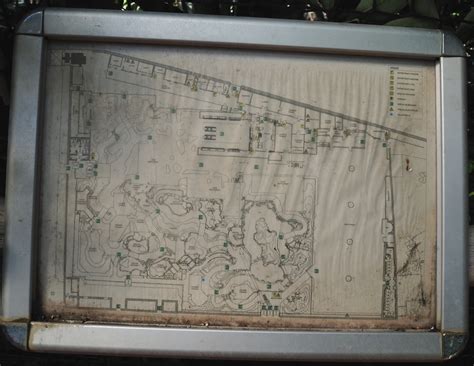Fire escape map of the Oasis, 2021-09-03 - ZooChat