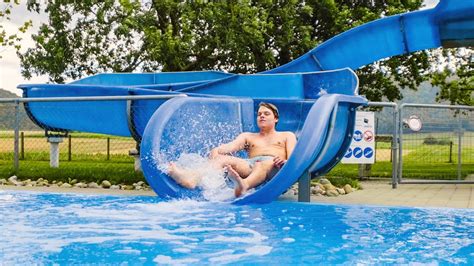 Shaky Blue Water Slide At Schwimmbad Neunkirch Ch Youtube