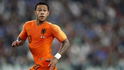 View the player profile of lyon forward memphis depay, including statistics and photos, on the official website of the premier league. Lyon Star Memphis Depay to Be Fined After Skipping Training Amid Links With Milan | 90min