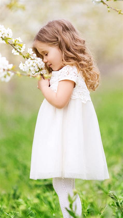 Little Girl Smelling Flowers Children Cute Little Girl Adorable