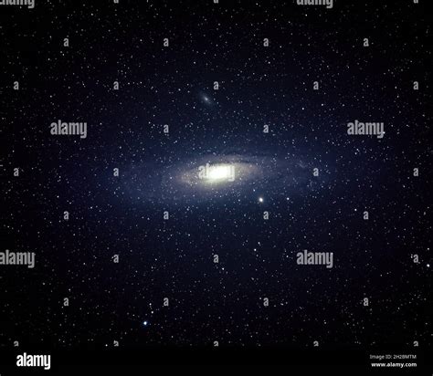 Galaxia De Andrómeda M31 En El Universo Fotografía De Stock Alamy