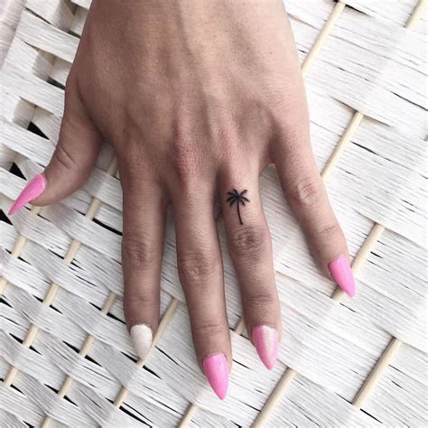 50 Small Hand Tattoo Ideas From Cute To Edgy