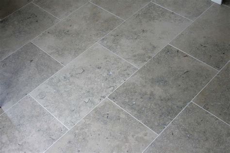 Grey floor tiles are an easy and effective way to give your room a revamp. Inspiring Grey Tile Floor #11 Grey Slate Bathroom Floor Tile ... | Flooring | Pinterest | Grey ...