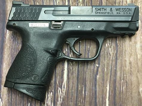 Smith And Wesson Mandp 40c With Night Sights For Sale