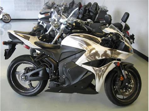 The honda cbr600rr is a 599 cc (36.6 cu in) sport bike made by honda since 2003, part of the cbr series. 2009 Honda CBR600RR Sportbike for sale on 2040-motos