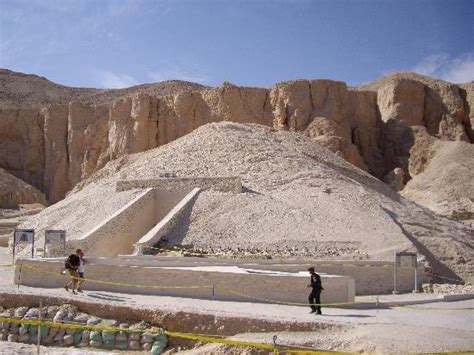 Tomb Of King Tutankhamun Tut Luxor