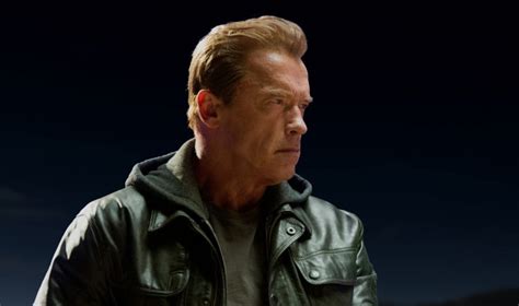 Hes Back Schwarzenegger Returns To Terminator Franchise Front Row