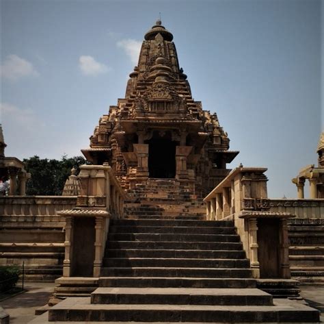 Hindu Temples Of India Lakshmana Temple Khajuraho The Temple