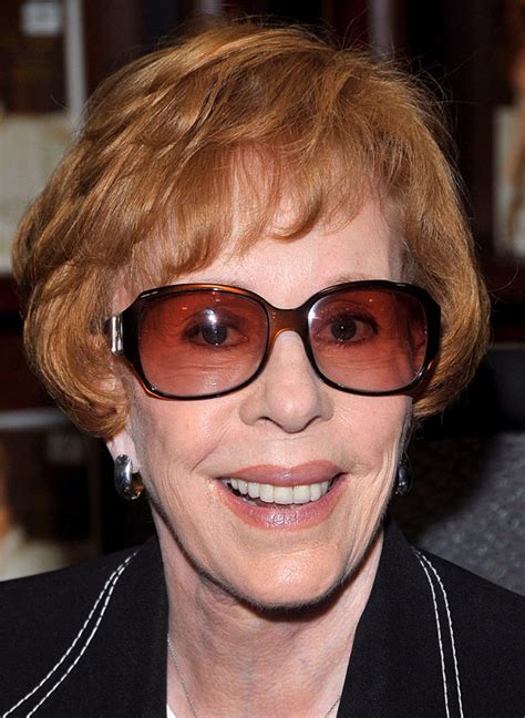 Carol Burnett Snags Role As Sue Sylvesters Crazy Mother On Glee