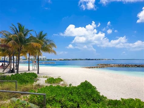 Best Beach On Nassau Nassau Bahamas Beaches Beach Sandals Cable