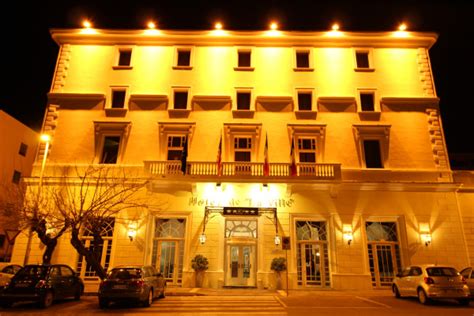 Hotel De La Ville Civitavecchia Great Prices At Hotel Info