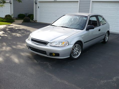 Maybe you would like to learn more about one of these? 1999 Honda Civic - Pictures - CarGurus