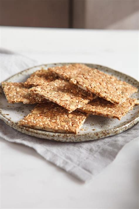 · this healthy grain free vegan cracker recipe uses only 3 ingredients and takes just minutes—top it with everything bagel seasoning or whatever you want! Speedy Super Seed Crackers! A quick and simple gluten free ...