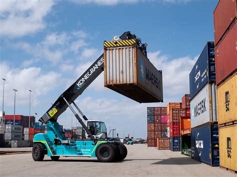 Konecranes Wins Order For Five More Flow Drive Reach Stackers In