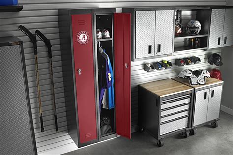 Gear Up With Team Colors Remodeling Design Interiors Garage