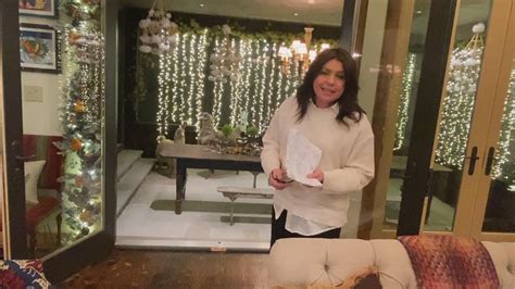 Rachael Ray Shares Christmas Decorations Months After Devastating Fire