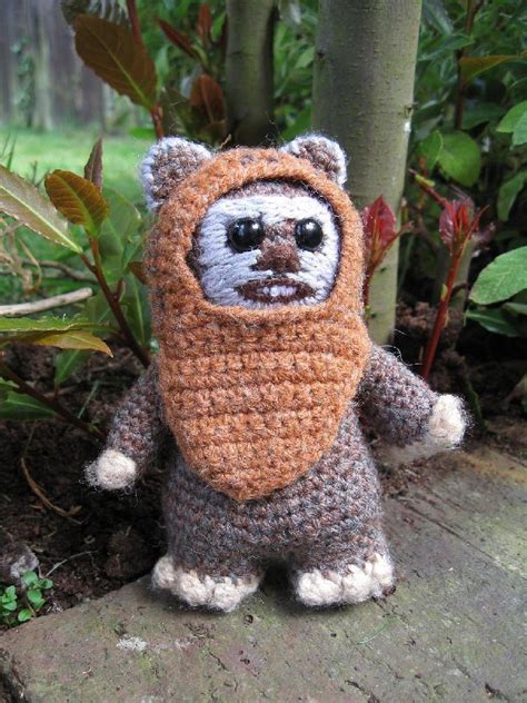 Wicket The Ewok Crochet Pattern By Lucy Collin Star Wars Crochet