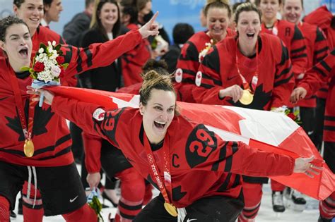 Canada Defeats Team Usa To Reclaim Womens Olympic Gold Medal