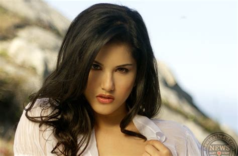 Sunny Leone Voted As Indias Most Desirable Woman