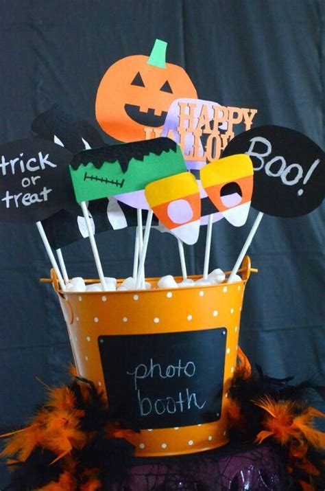 Diy Halloween Photo Booth Party Props And Backdrop Ideas Halloween
