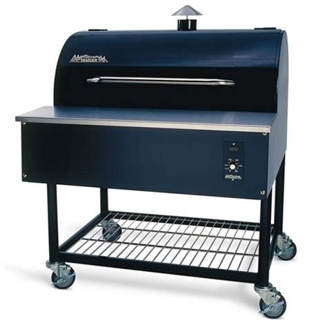 Our team has an extreme love and passion for grilling, smoking, and. Traeger BBQ 125 Executive Pellet Grill and Smoker - Free ...