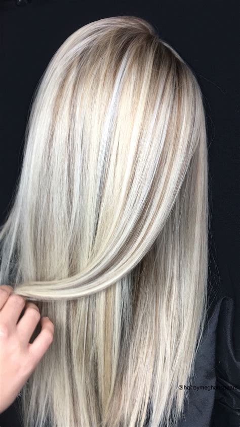 platinum blonde highlights with lowlights long hair styles