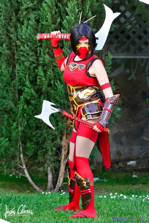 Crimson Akali From League Of Legends Daily Cosplay Com