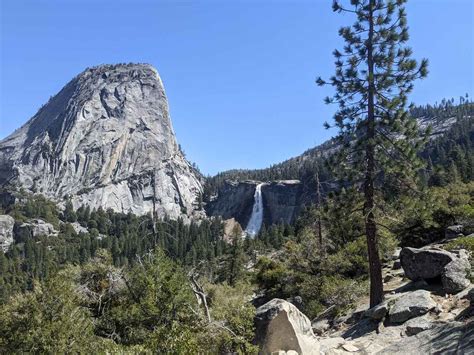 Những Chuyến đi Bộ Mang Tính Biểu Tượng Tại Công Viên Quốc Gia Yosemite