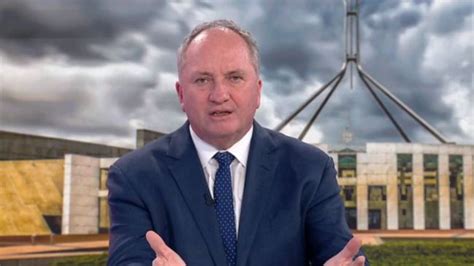 Barnaby Joyce Defends Julian Assange And Compares Case To Hypothetical