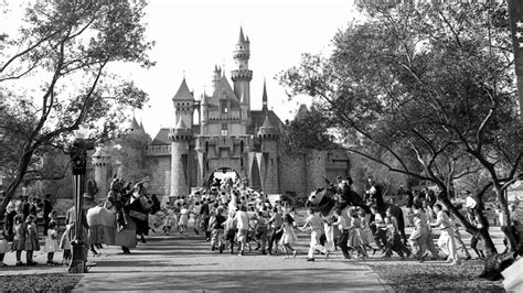 See What Disneyland Looked Like On Opening Day On July 17 1955 Abc7