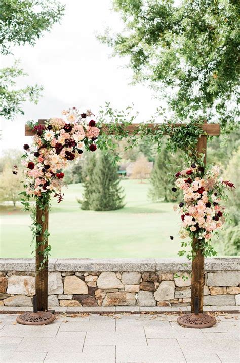 7 Wedding Arches That Will Instantly Upgrade Your Ceremony Fall