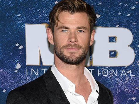 Chris Hemsworth Net Worth In 2020 Age Relationship And Everything You