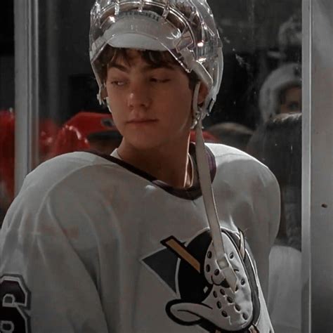 D2 The Mighty Ducks Charlie Conway Josh Jackson Pacey Witter Hockey