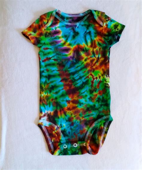 Tie Dye Baby Onesie 6m Rainbow Crinkle