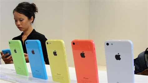 Pre Orders Begin For Apples New Iphone 5c