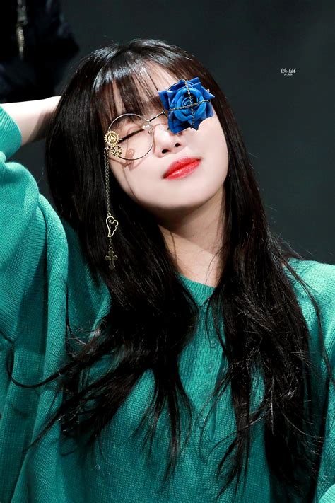 쌍둥이 남매의 고군분투 황실에서 살아남기 프로젝트! 여자아이들 수진 고화질 사진 / 배경화면 (3)