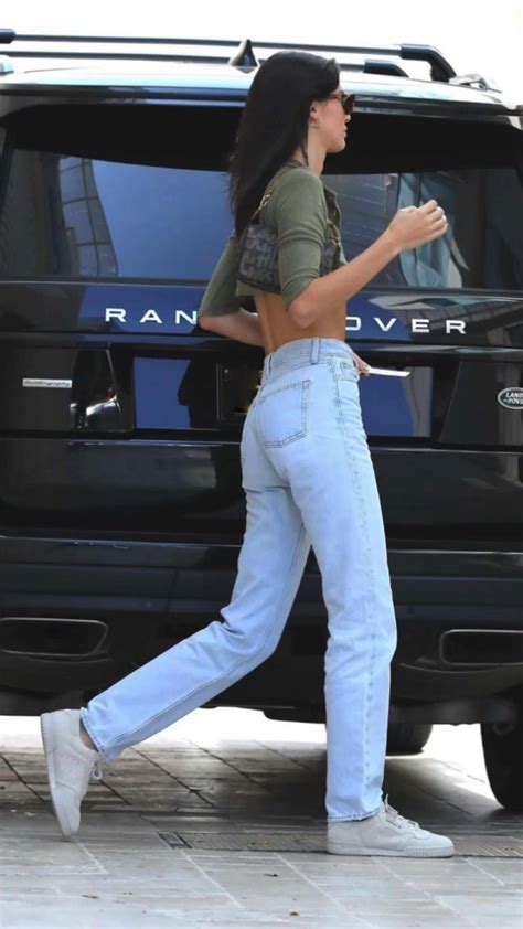 Kendall Jenner Car Streetwear And Pumping Gas Kendall Jenner Style