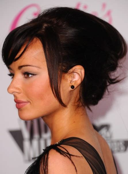 Ashley Rickards Messy Updo Hairstyle For Party