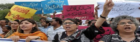‭bbc Urdu‬ ‮پاکستان‬ ‮پاکستان میں توہینِ مذہب کا قانون‬