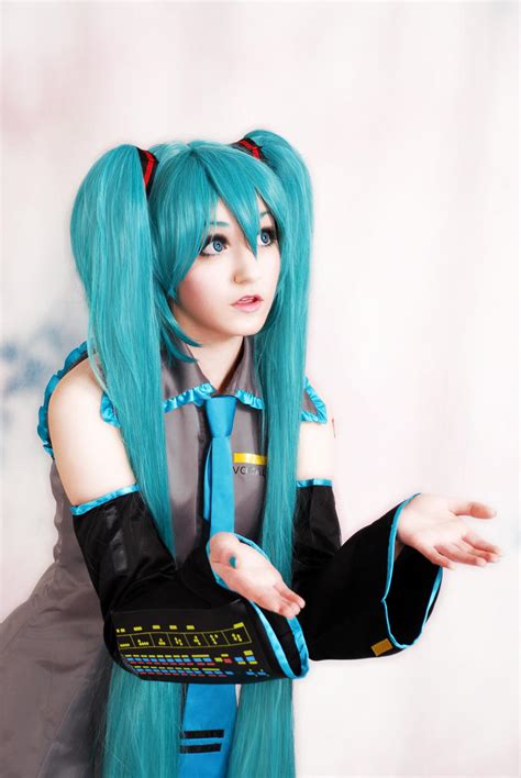 Miku Hatsune Cosplay 3 By Jemminem On Deviantart