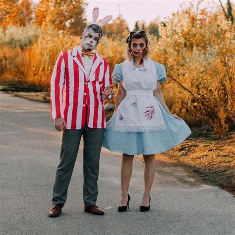 75 Cute And Creative Halloween Costume Ideas Kindly Unspoken Couple Halloween Costumes For
