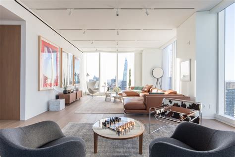 One Hundred East Fifty Third Street Reveals Private Floor Homes