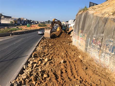 Obras Interditam Trecho Da Br 101 Em Cariacica Es Brasil