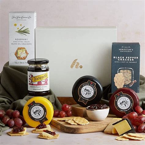 Win This Deluxe Cheese Lovers Hamper Snizl Ltd Free Competition