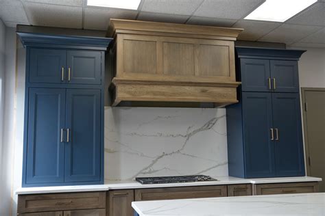 Kitchen Design Details Learn About Crown Molding On Kitchen Cabinetry